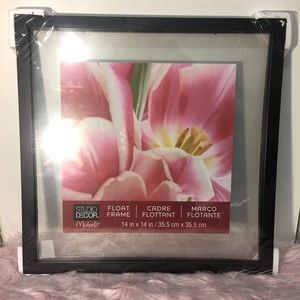 New! Studio Decor Square Floating Frame